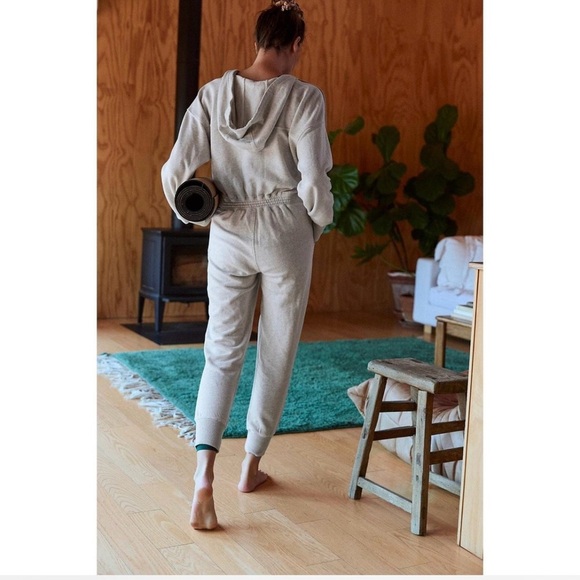 FREE PEOPLE | Cozy Gray Maternity Long Sleeve Onesie Small NWT - Picture 4 of 10